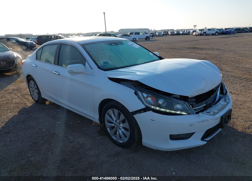 2015 HONDA ACCORD EX-L V-6 VIN: 1HGCR3F8XFA031858