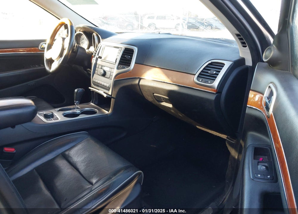 2011 JEEP GRAND CHEROKEE OVERLAND VIN: 1J4RR6GT0BC649776