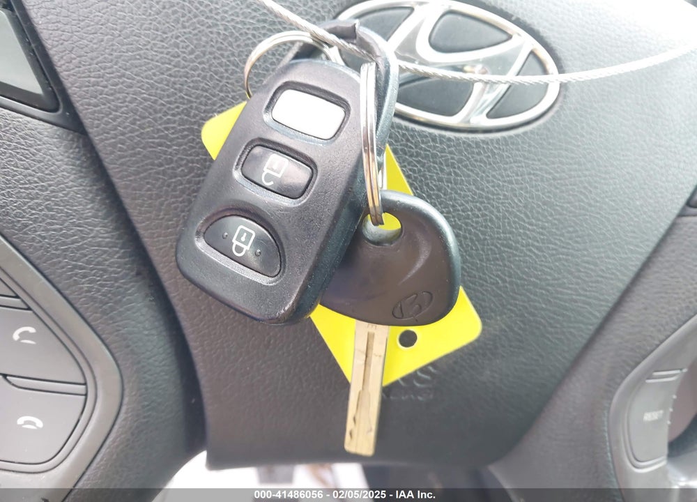 2013 HYUNDAI SONATA VIN: 5NPEB4AC4DH724749