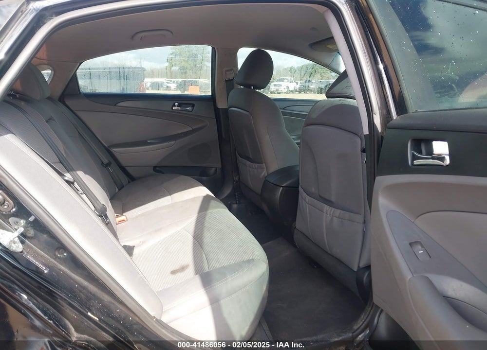 2013 HYUNDAI SONATA VIN: 5NPEB4AC4DH724749