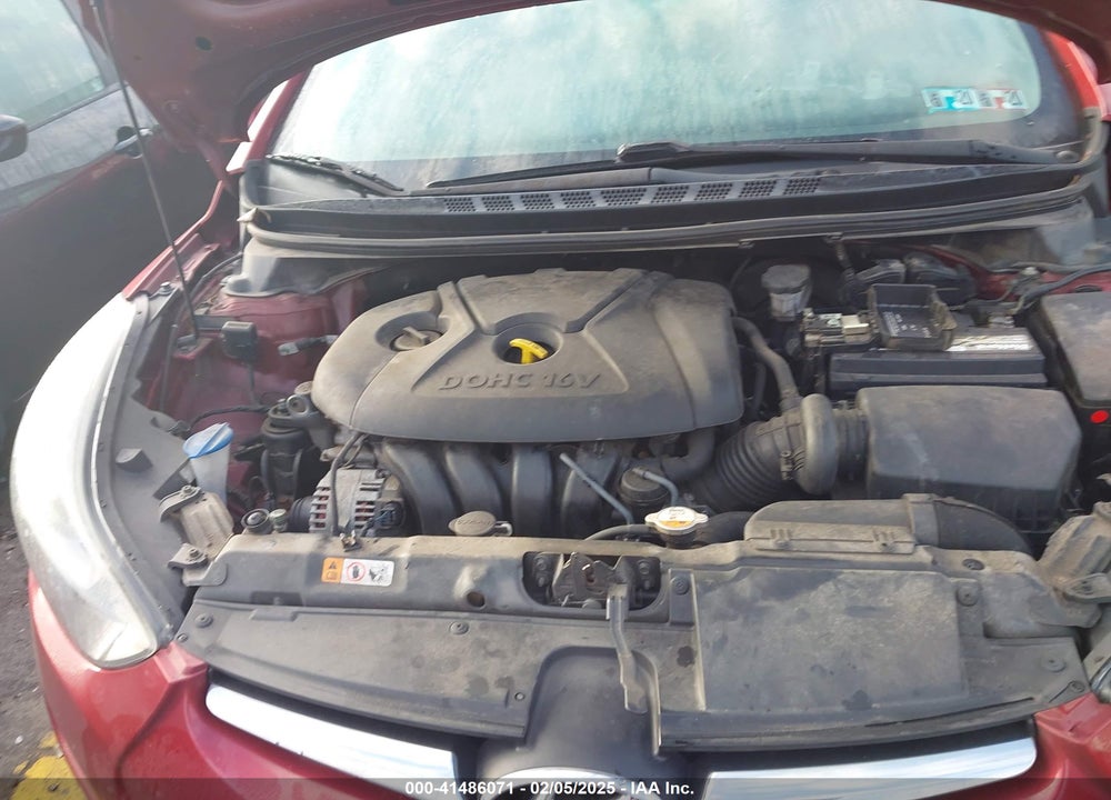 2015 HYUNDAI ELANTRA VIN: 5NPDH4AE8FH558623