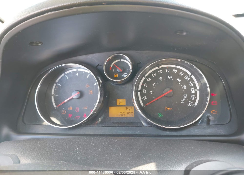 2008 SATURN VUE V6 XR VIN: 3GSDL73768S557031
