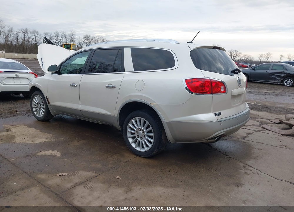 2011 BUICK ENCLAVE CX VIN: 5GAKVAED9BJ139599