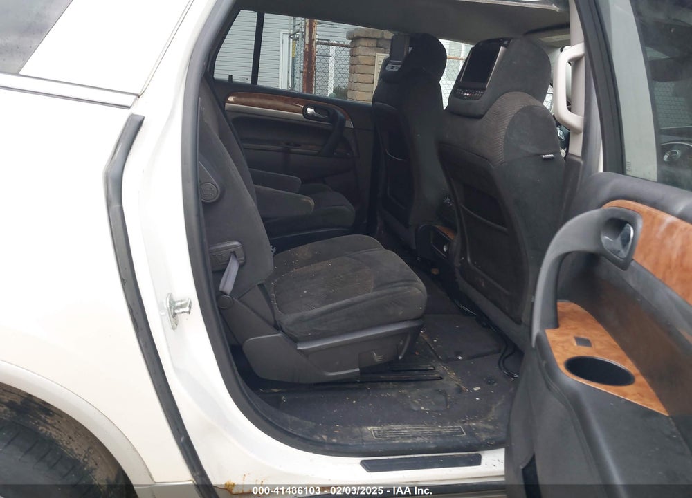 2011 BUICK ENCLAVE CX VIN: 5GAKVAED9BJ139599