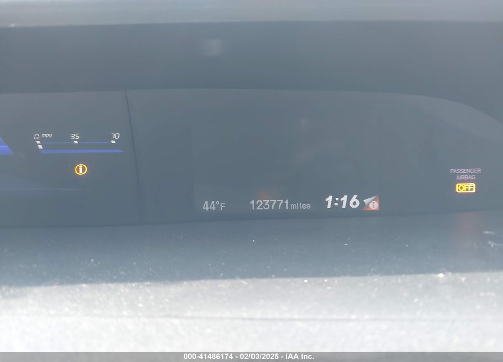 2014 HONDA CIVIC VIN: 2HGFB2F53EH514013