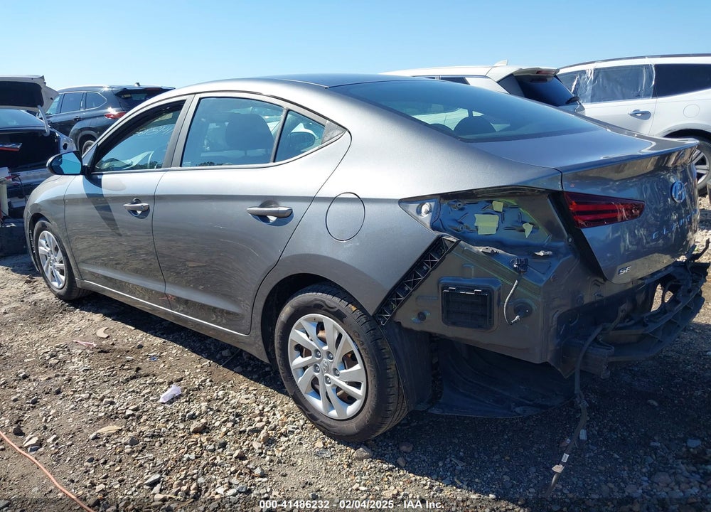 2019 HYUNDAI ELANTRA VIN: 5NPD74LFXKH495317