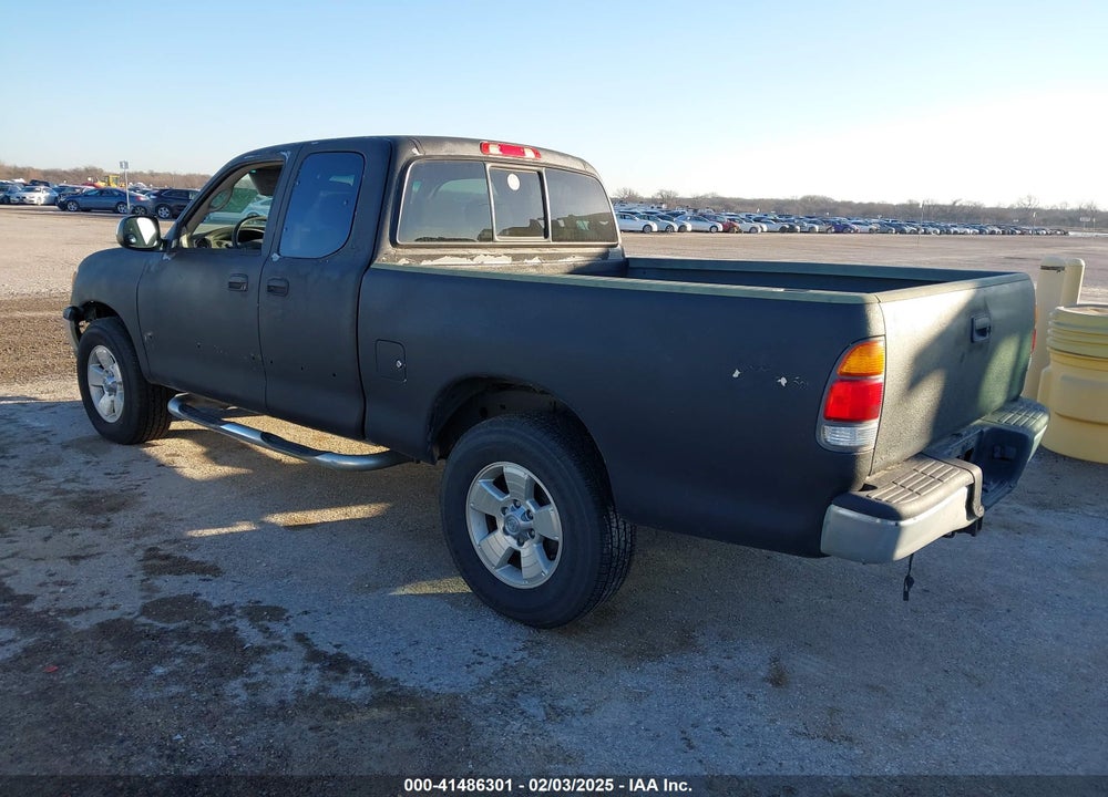 2001 TOYOTA TUNDRA SR5 V8 VIN: 5TBRT34141S198530