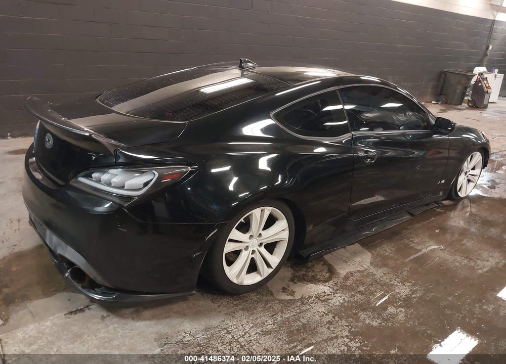 2011 HYUNDAI GENESIS VIN: KMHHT6KD4BU057712