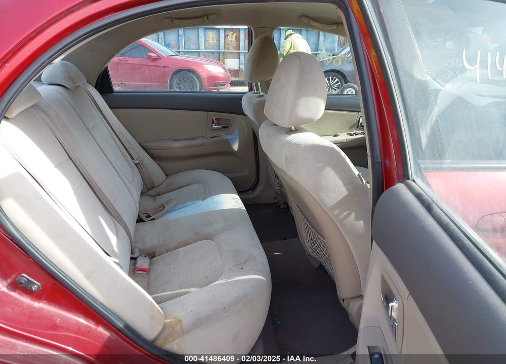 2008 KIA SPECTRA VIN: KNAFE121685527432