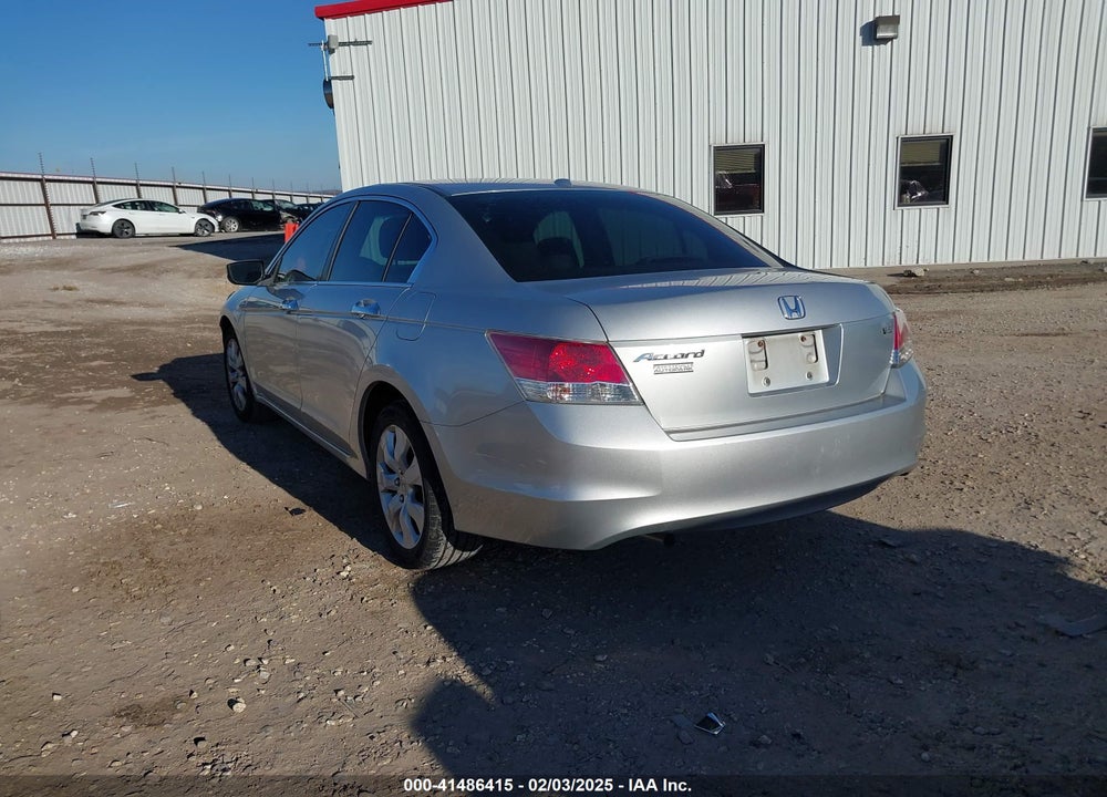 2009 HONDA ACCORD VIN: 1HGCP36819A007880
