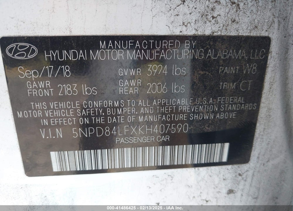 2019 HYUNDAI ELANTRA VIN: 5NPD84LFXKH407590