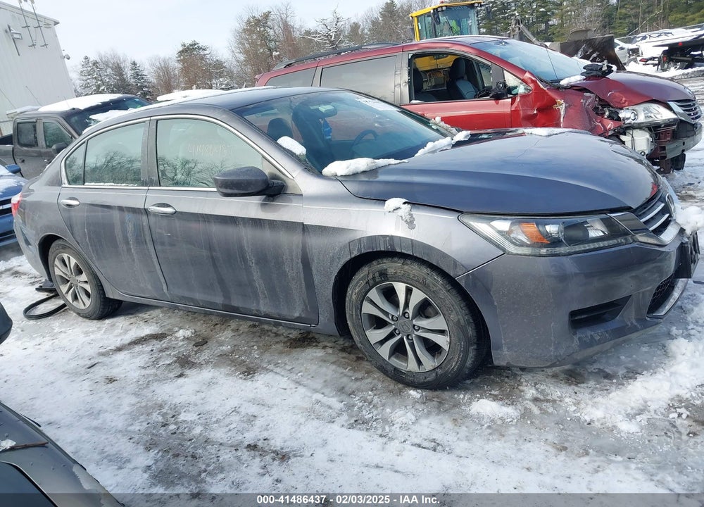 2015 HONDA ACCORD LX VIN: 1HGCR2F35FA005909