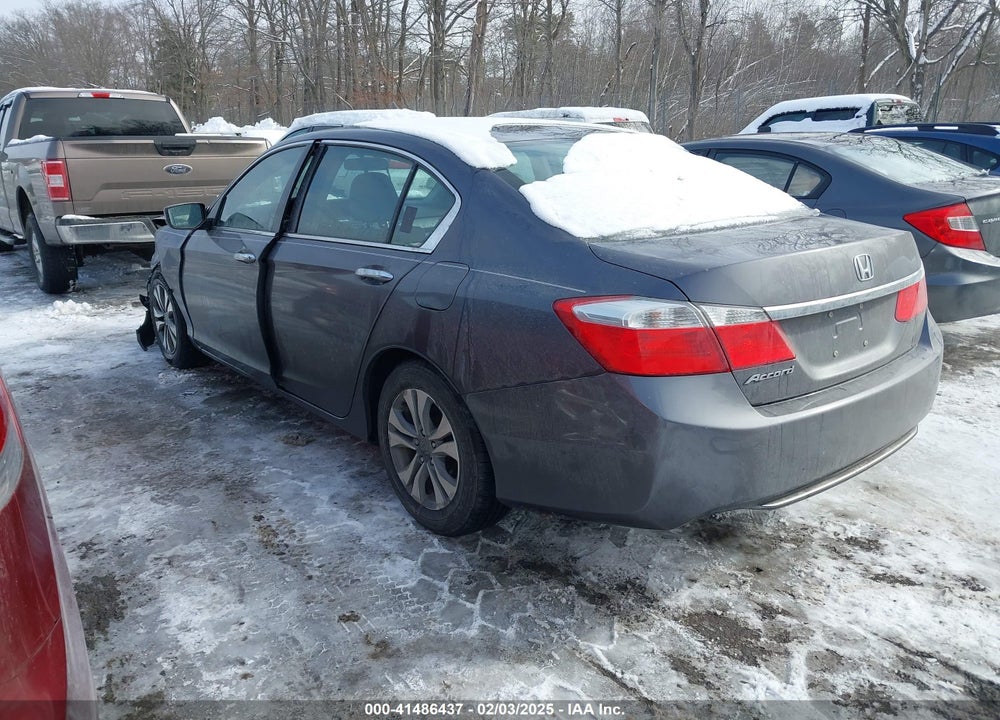 2015 HONDA ACCORD LX VIN: 1HGCR2F35FA005909