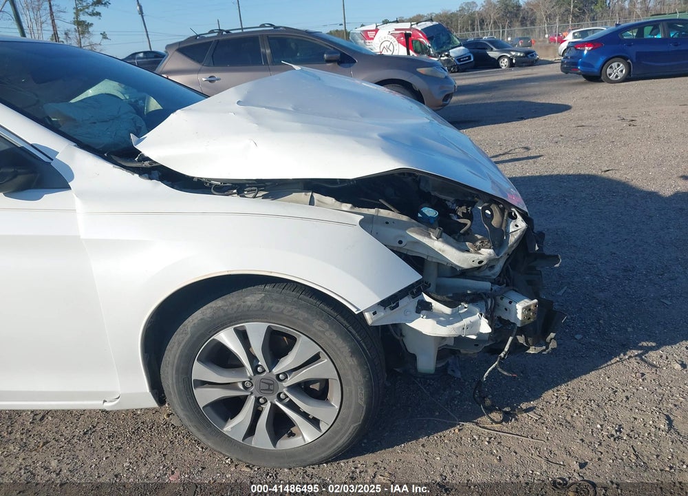 2015 HONDA ACCORD VIN: 1HGCR2F33FA137454