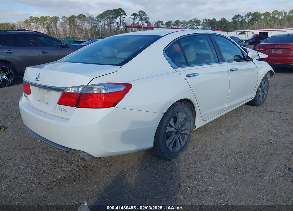 2015 HONDA ACCORD VIN: 1HGCR2F33FA137454