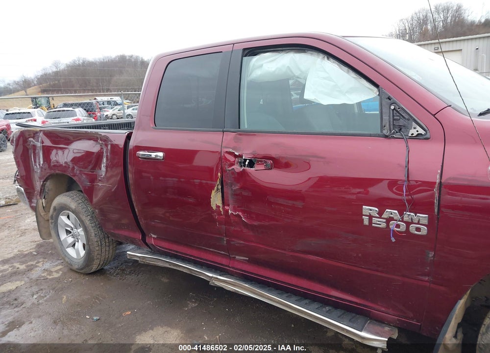 2018 RAM 1500 VIN: 1C6RR7GG7JS319692