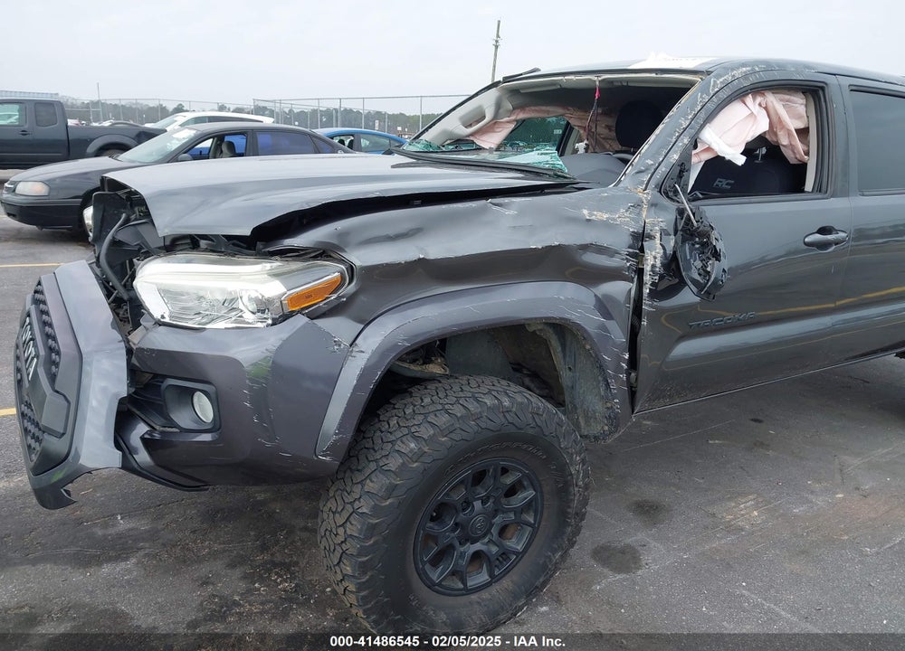 2019 TOYOTA TACOMA SR5 V6 VIN: 3TMCZ5AN2KM223876