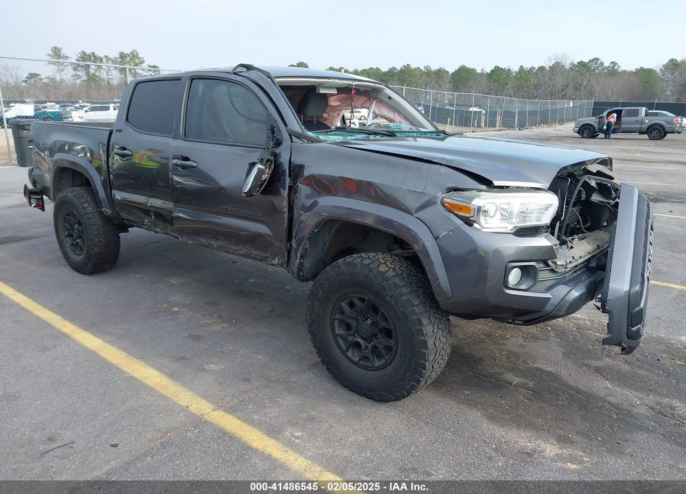 2019 TOYOTA TACOMA SR5 V6 VIN: 3TMCZ5AN2KM223876