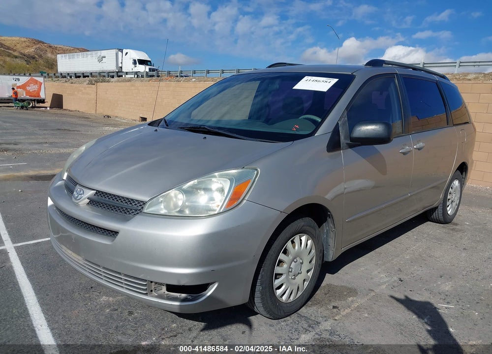 2005 TOYOTA SIENNA CE VIN: 5TDZA23C55S294876