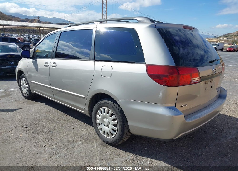 2005 TOYOTA SIENNA CE VIN: 5TDZA23C55S294876
