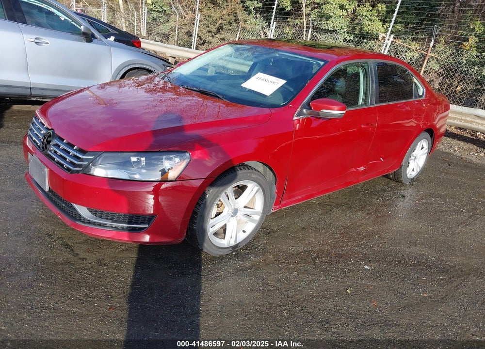 2015 VOLKSWAGEN PASSAT VIN: 1VWBV7A38FC012042