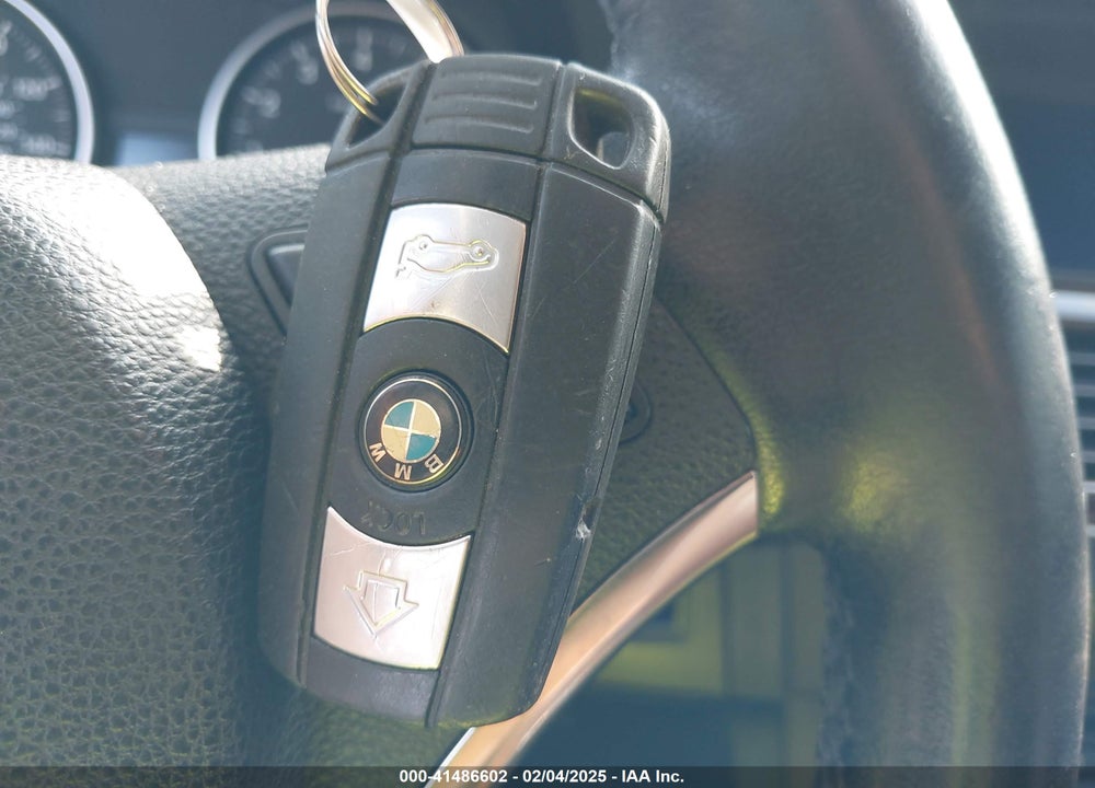 2013 BMW 335 VIN: WBADX7C52DJ590132