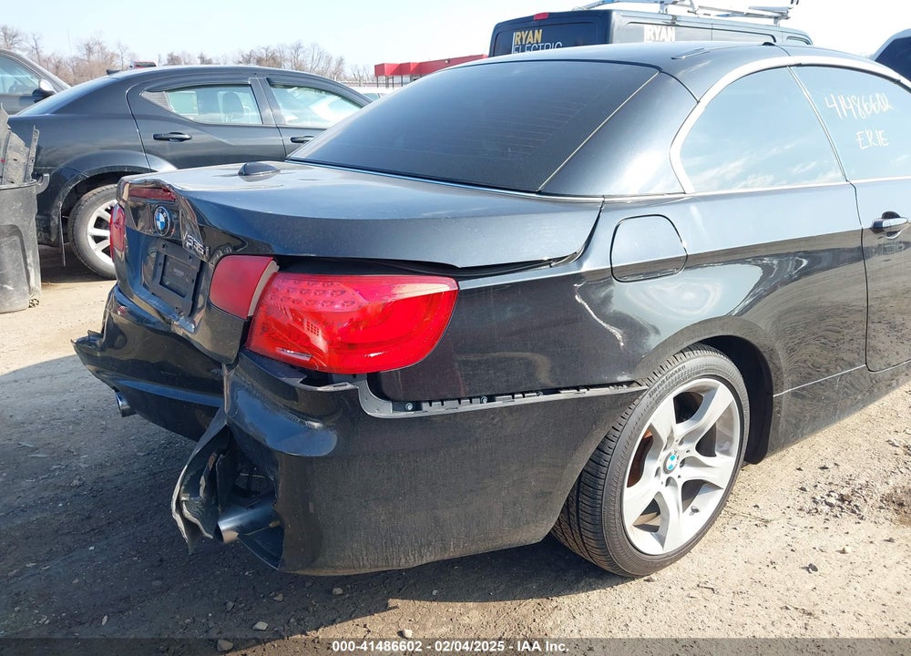 2013 BMW 335 VIN: WBADX7C52DJ590132
