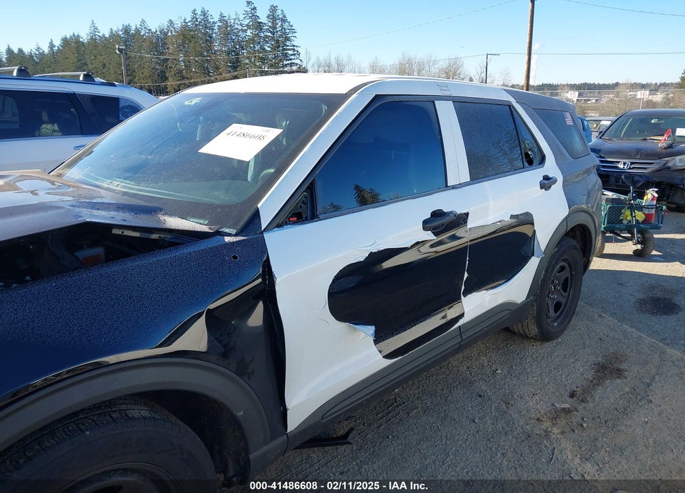 2023 FORD POLICE INTERCEPTOR VIN: 1FM5K8AB6PGA04002