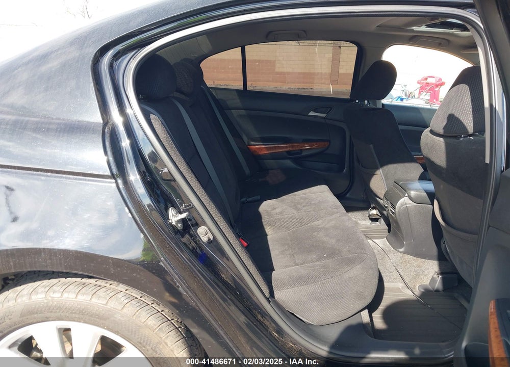 2012 HONDA ACCORD 2.4 EX VIN: 1HGCP2F73CA212979