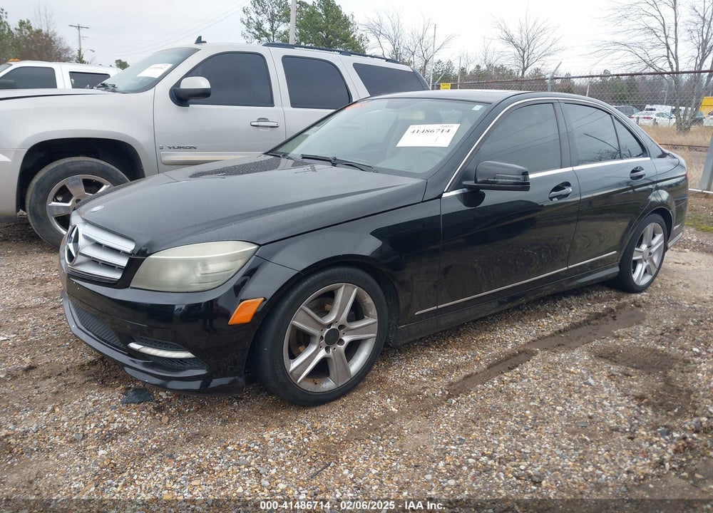 2011 MERCEDES-BENZ C 300 VIN: WDDGF8BB9BR139218