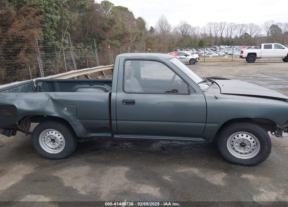 1992 TOYOTA PICKUP 1/2 TON SHORT WHLBASE STB VIN: 4TARN81A2NZ042540