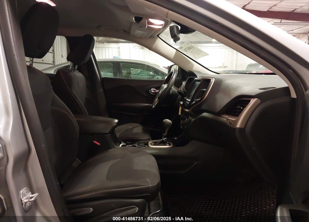 2015 JEEP CHEROKEE LATITUDE VIN: 1C4PJMCSXFW501421
