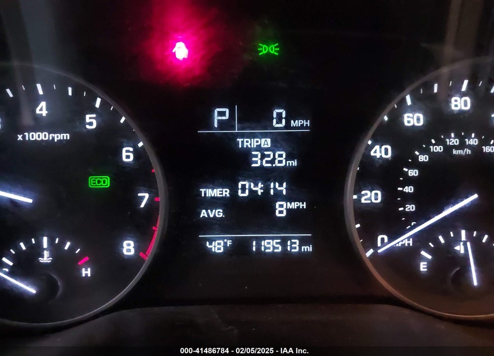 2017 HYUNDAI ELANTRA VIN: 5NPD74LF7HH182850