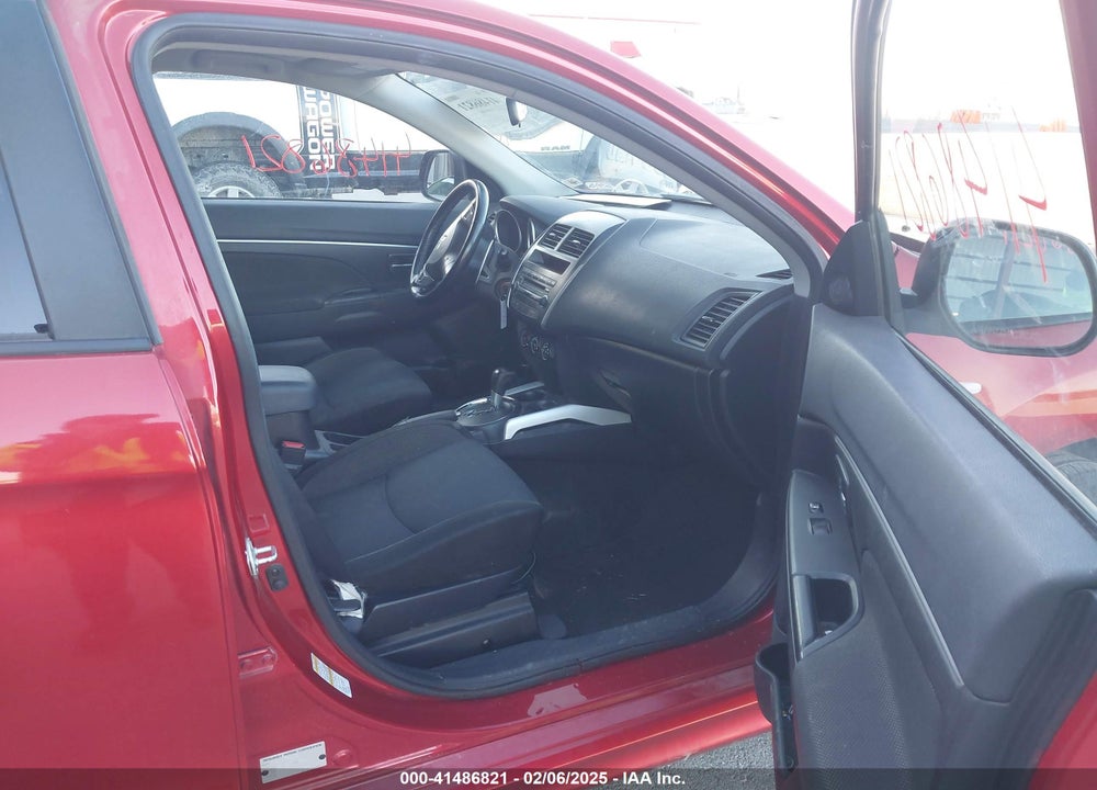 2011 MITSUBISHI OUTLANDER SPORT VIN: JA4AP3AU8BZ009024