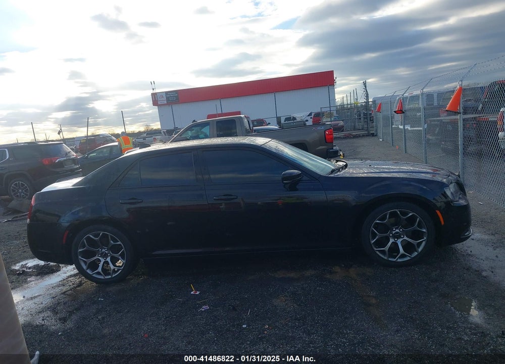 2018 CHRYSLER 300 VIN: 2C3CCABG9JH301713
