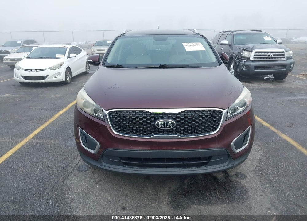 2016 KIA SORENTO 2.4L LX VIN: 5XYPG4A33GG129218