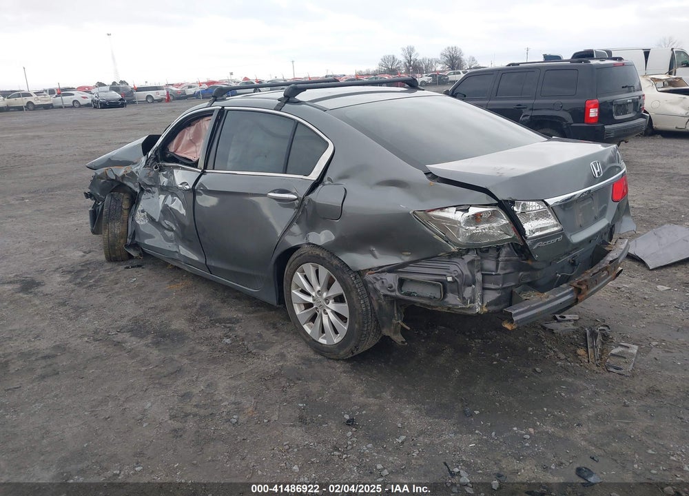 2015 HONDA ACCORD VIN: 1HGCR2F71FA047562