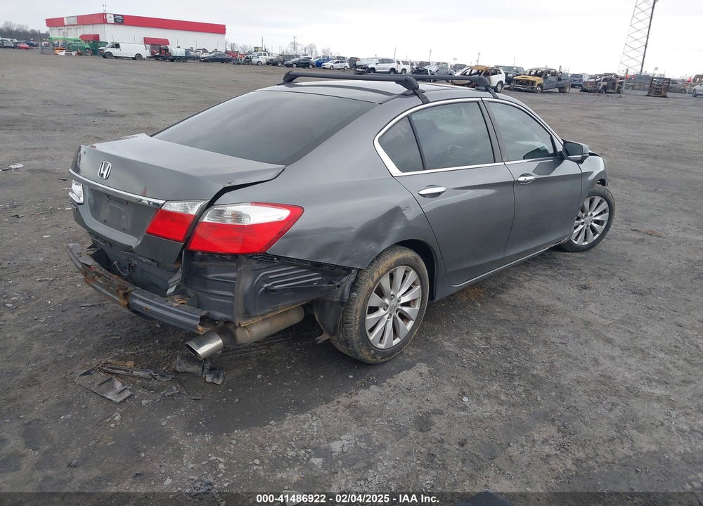 2015 HONDA ACCORD VIN: 1HGCR2F71FA047562