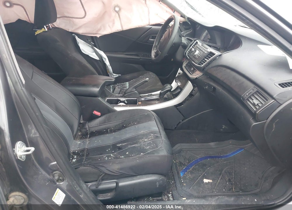2015 HONDA ACCORD VIN: 1HGCR2F71FA047562