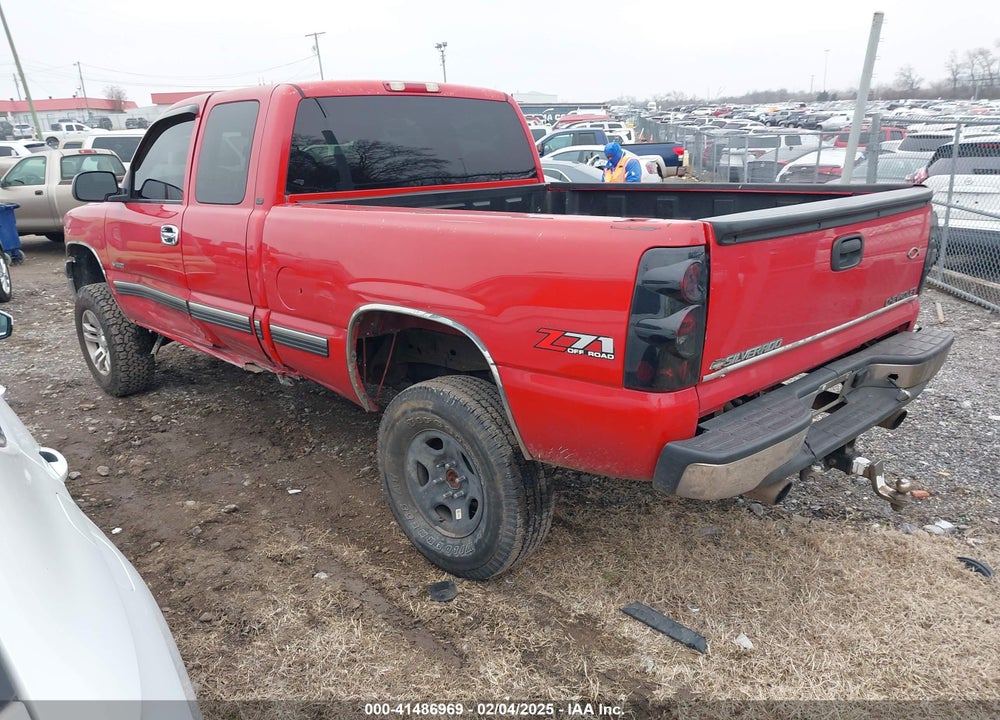 2002 CHEVROLET SILVERADO 1500 LT VIN: 2GCEK19T521140197