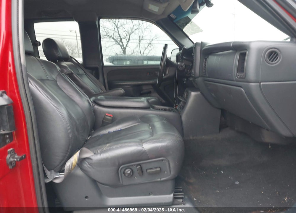 2002 CHEVROLET SILVERADO 1500 LT VIN: 2GCEK19T521140197