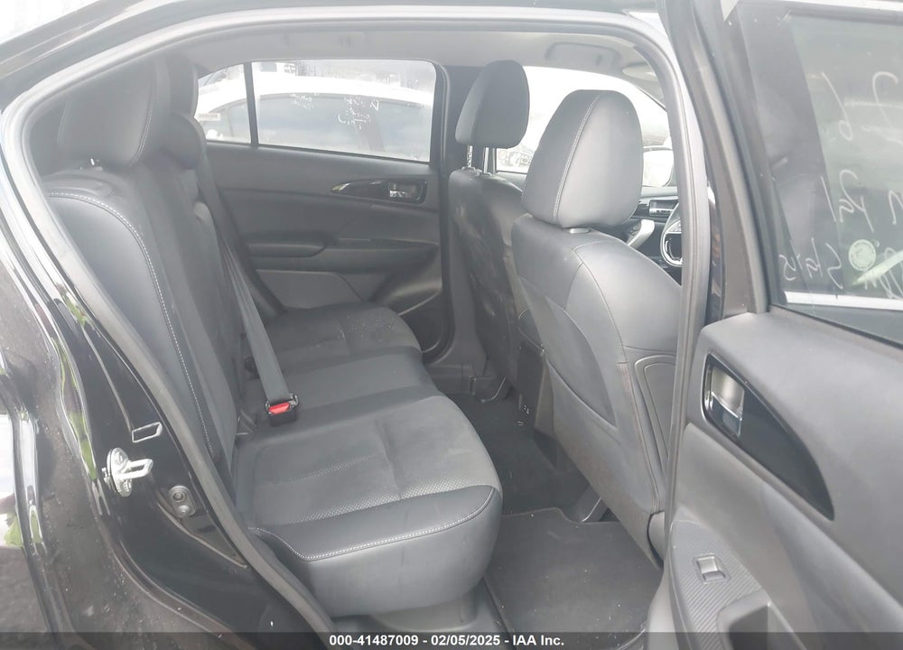2024 MITSUBISHI ECLIPSE CROSS VIN: JA4ATWAA4RZ044527
