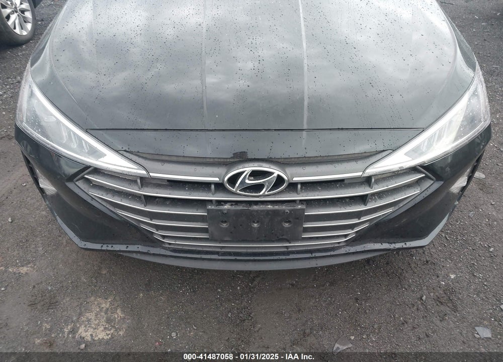 2020 HYUNDAI ELANTRA VIN: KMHD74LF2LU977069
