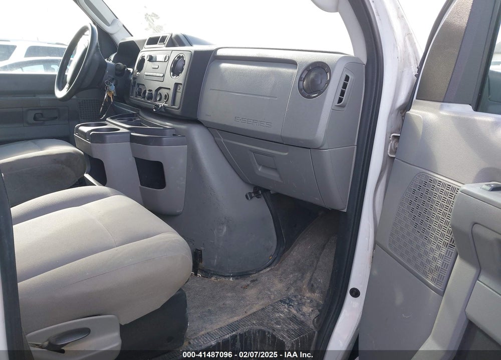 2009 FORD E-250 COMMERCIAL VIN: 1FTNE24W09DA45379