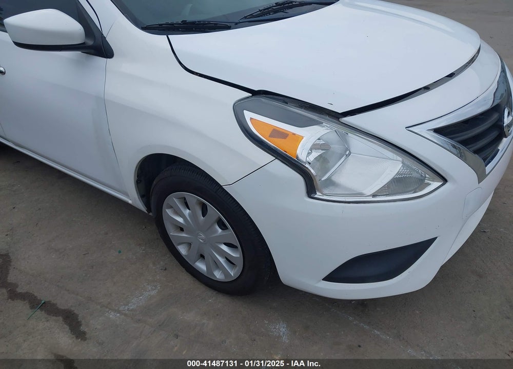 2018 NISSAN VERSA 1.6 SV VIN: 3N1CN7APXJL815073