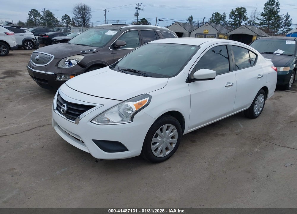 2018 NISSAN VERSA 1.6 SV VIN: 3N1CN7APXJL815073