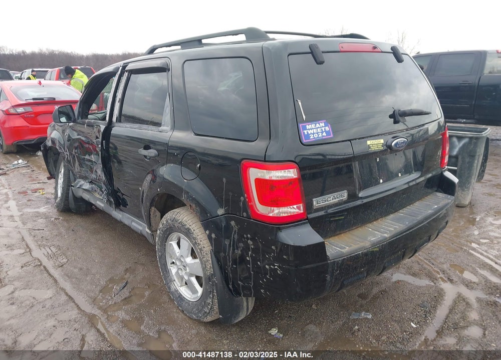 2008 FORD ESCAPE XLT VIN: 1FMCU03158KA05390