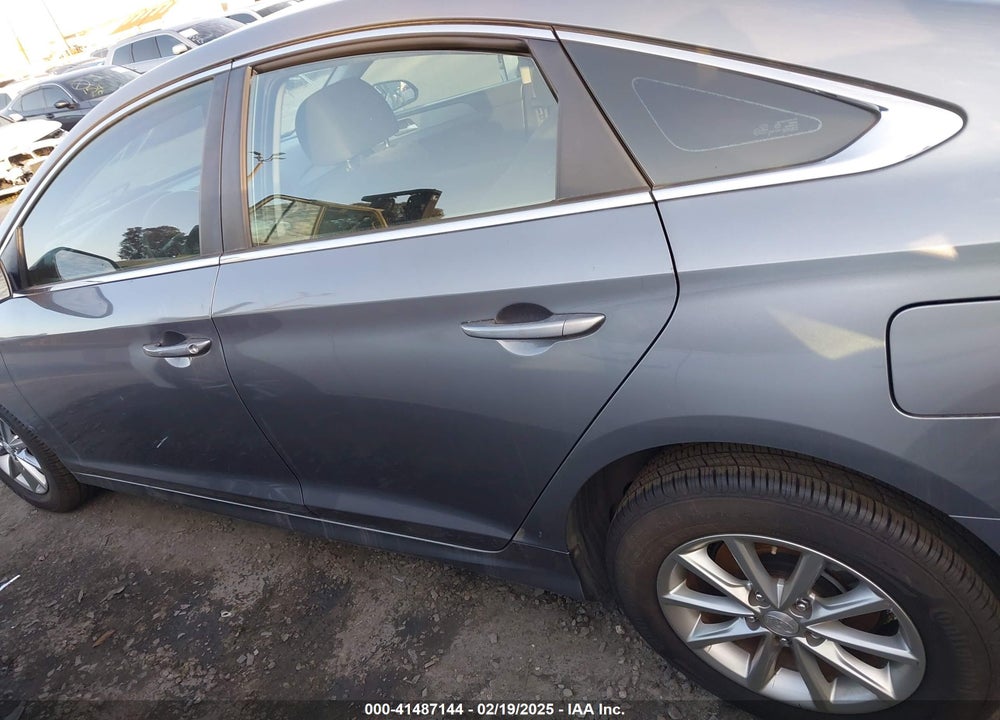 2019 HYUNDAI SONATA VIN: 5NPE24AF3KH774677