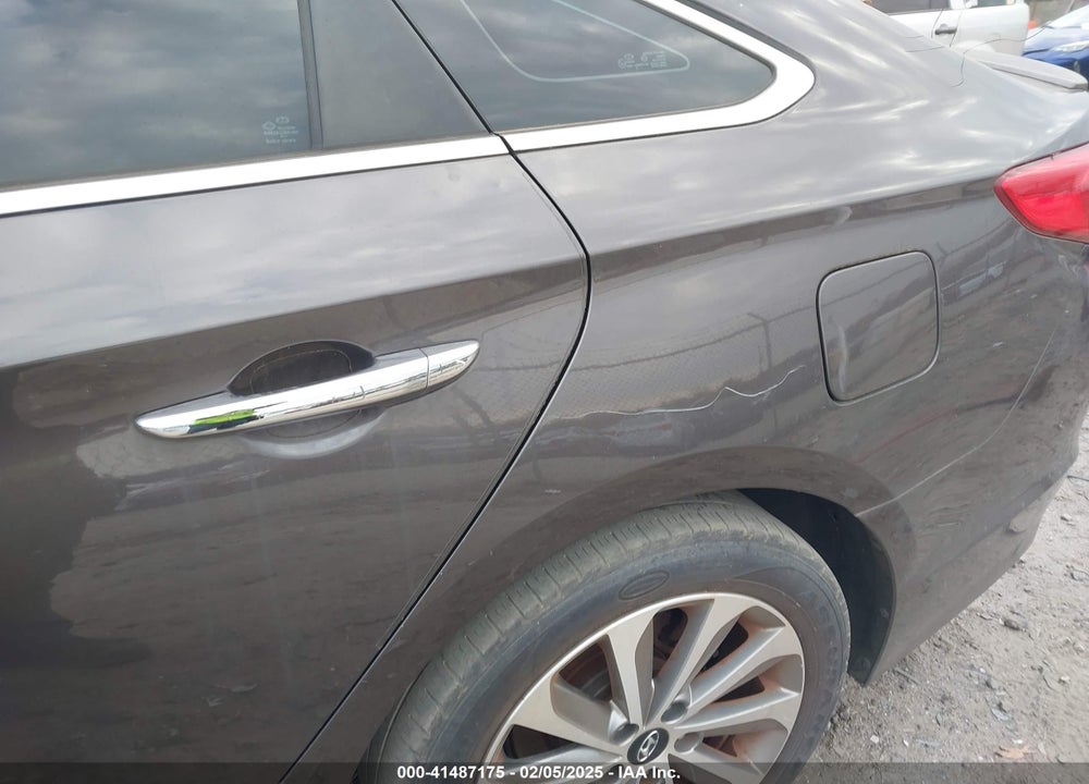 2015 HYUNDAI SONATA SPORT VIN: 5NPE34AF3FH192646