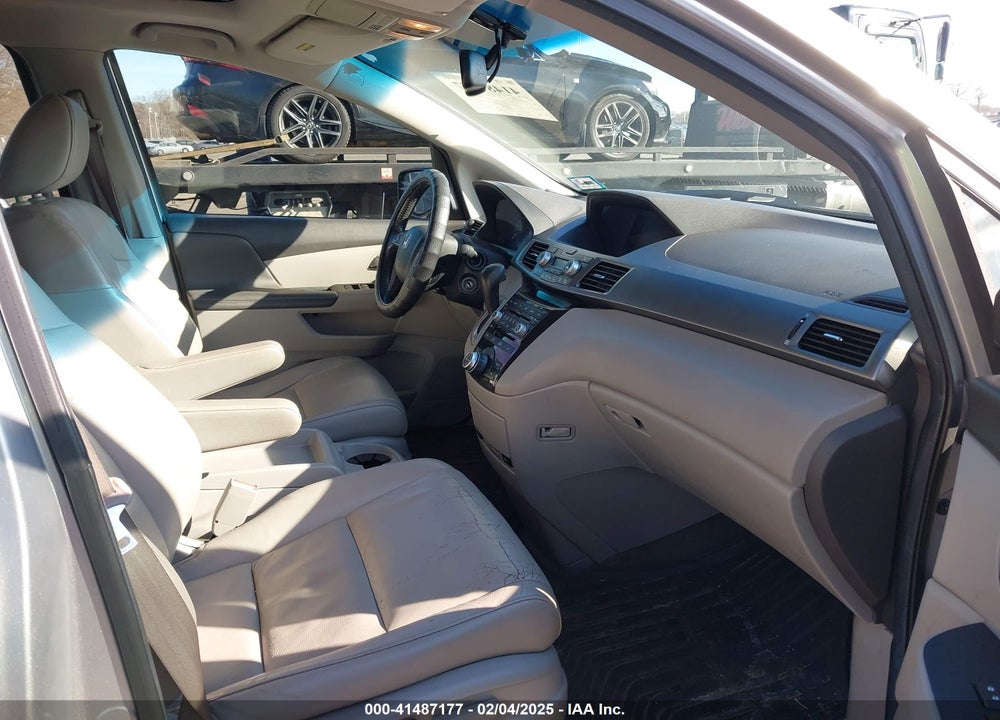 2011 HONDA ODYSSEY TOURING/TOURING ELITE VIN: 5FNRL5H97BB085860